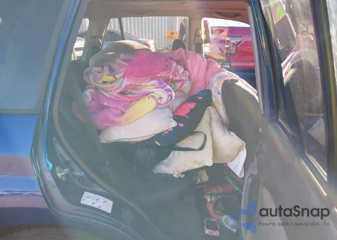 2005 Toyota Rav4 из США, поврежденный, VIN JTEGD20V950070867